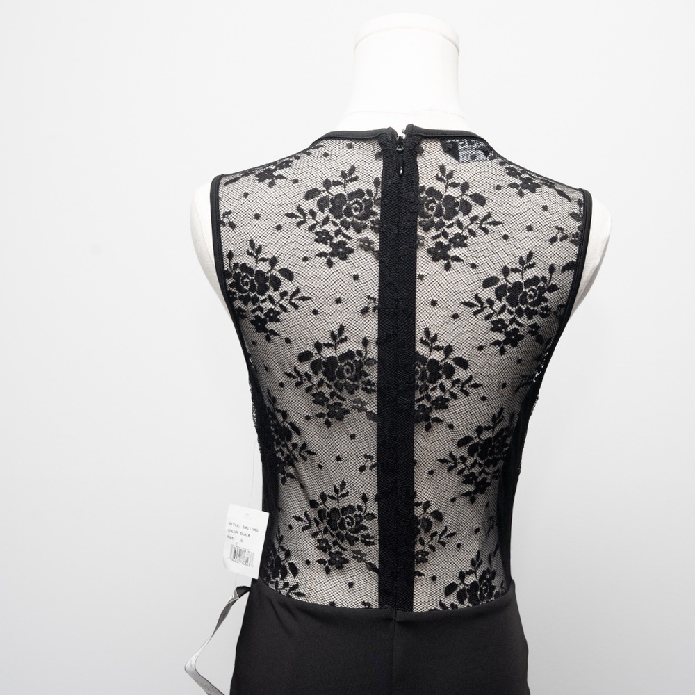Bebe Sleeveless Lace Midi‎ Dress - Picture 8 of 10